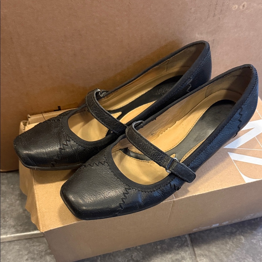 Naturalizer Black Mary Jane Flats